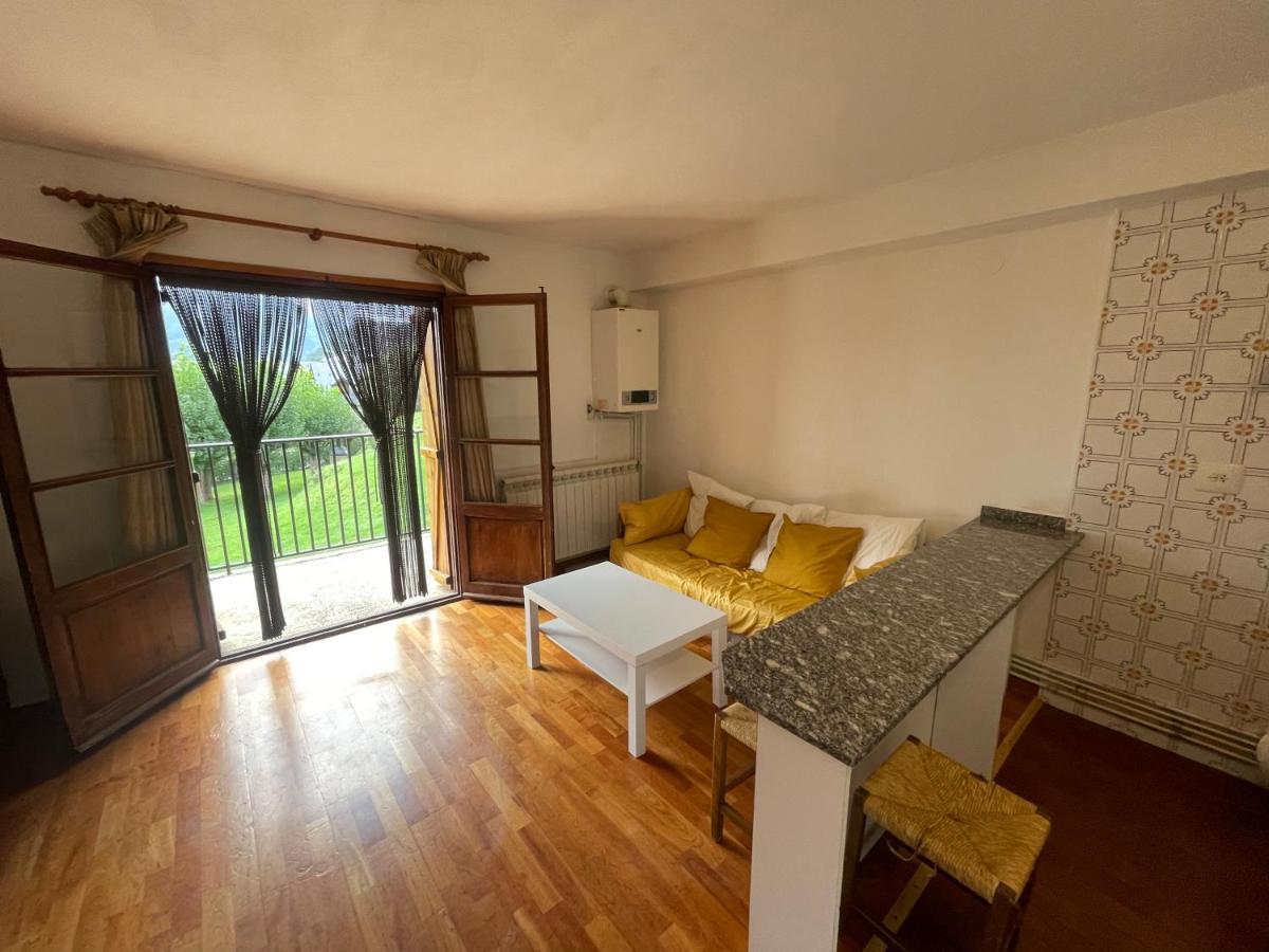 Apartamento Con Espectacular Terraza Escarrilla Extérieur photo
